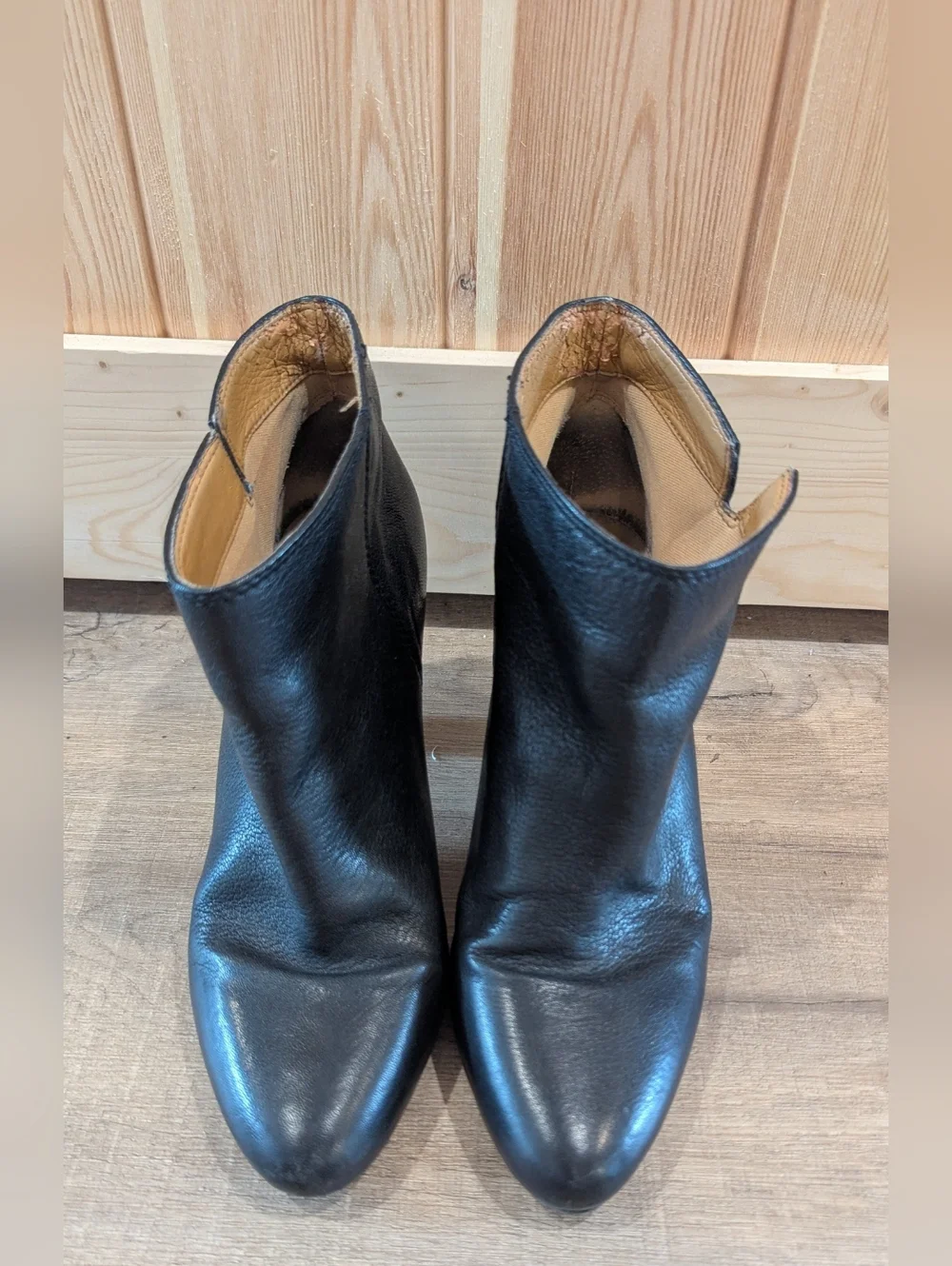 Vintage American Collection Nine West Genuine Leather Black Ankle Booties - Picture 2 of 8